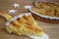 Crostata con ananas e mele