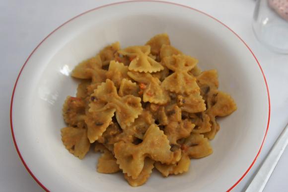 Farfalle Al Pesto Rosso Di Melanzane Fidelity Cucina