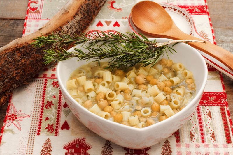 Pasta e ceci alla romana Ricetta di Fidelity Cucina