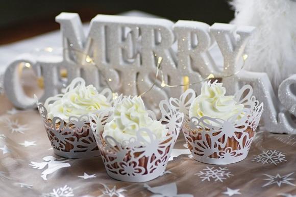 Cupcakes agli agrumi con frosting al formaggio e mandarino