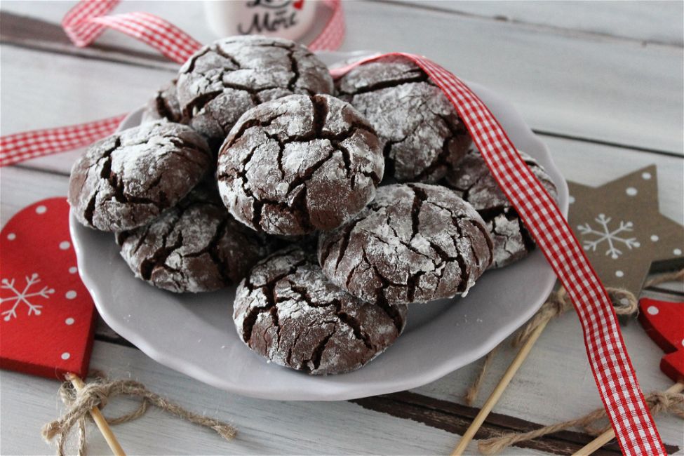 Crinkle cookies al cioccolato fondente senza burro e senza uova