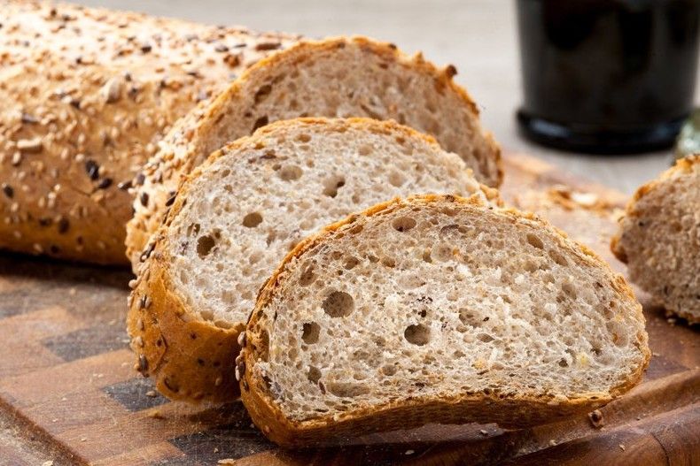 Pane integrale fatto in casa senza impasto