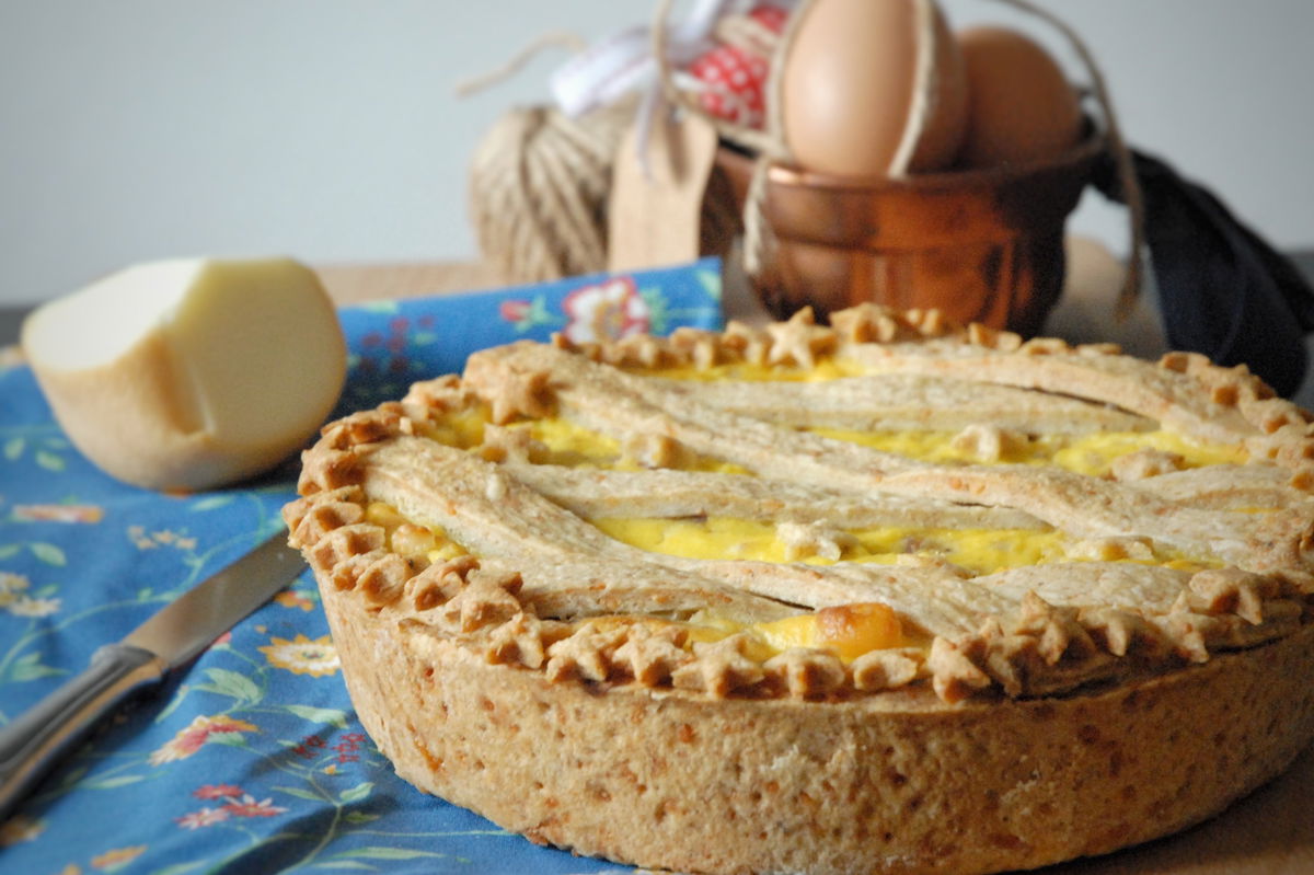 Pastiera salata con provola affumicata e salame - Fidelity ...