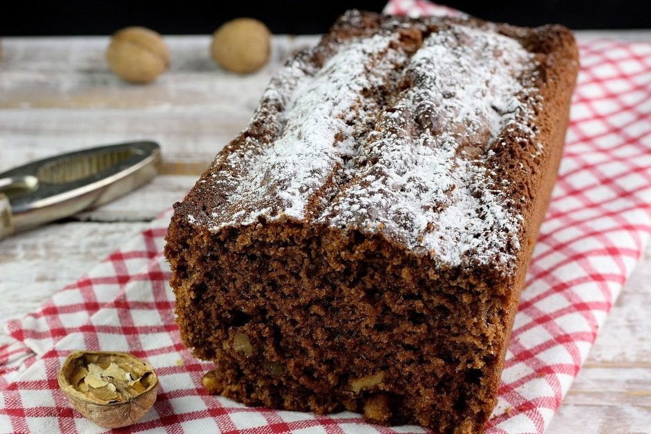 Plumcake ricotta, cioccolato e noci