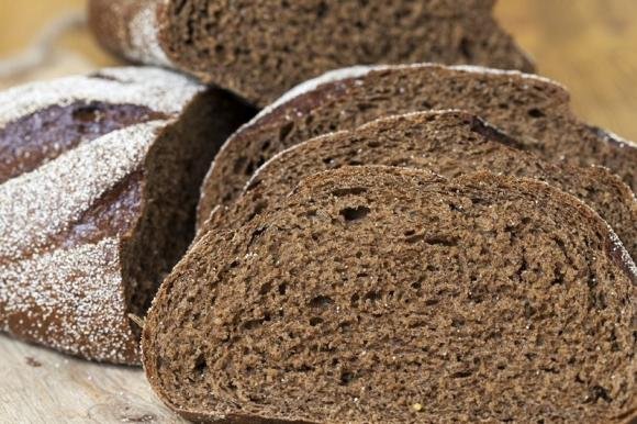 Pane nero integrale: ricetta e proprietà