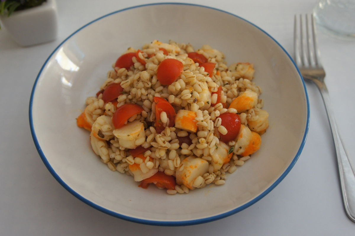 Insalata Di Orzo Con Code Di Gambero Pomodori E Origano Fidelity Cucina