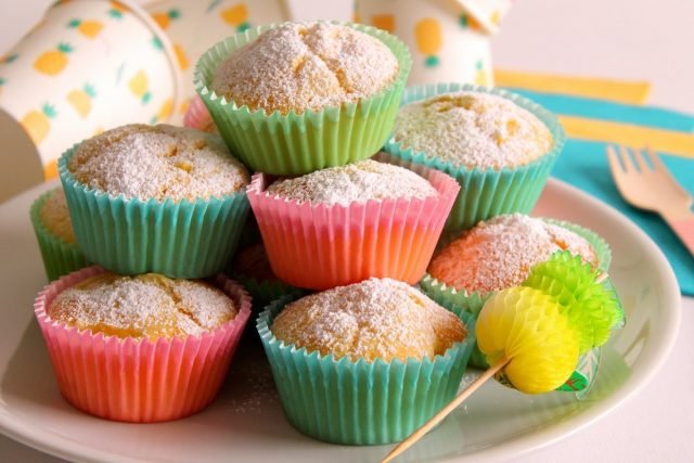 Muffin soffici all'ananas