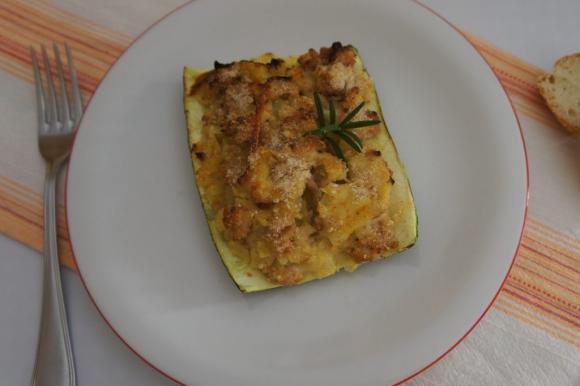 Zucchine ripiene con salsiccia - Ricetta di Fidelity Cucina