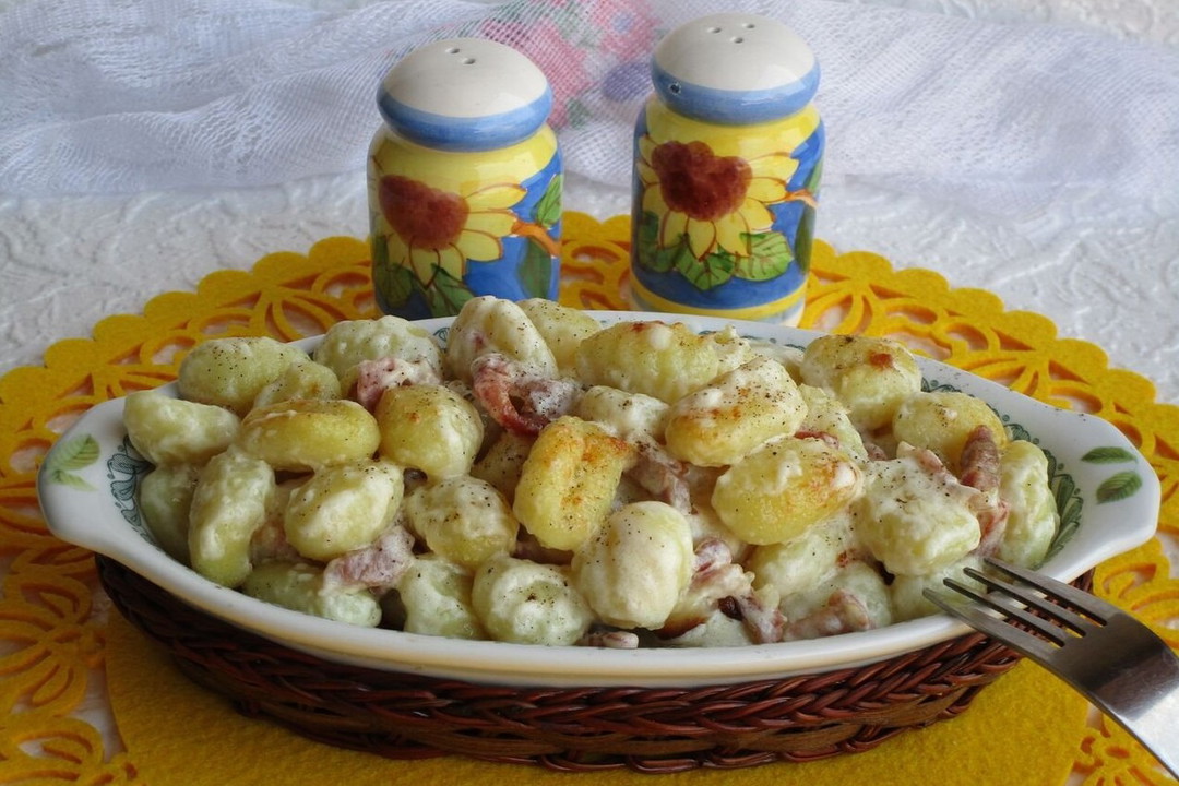 Gnocchi gratinati con pancetta e panna Fidelity Cucina
