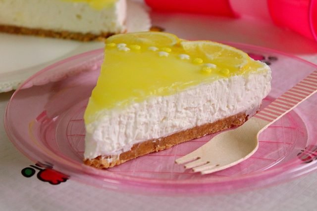 Cheesecake al limone senza lattosio