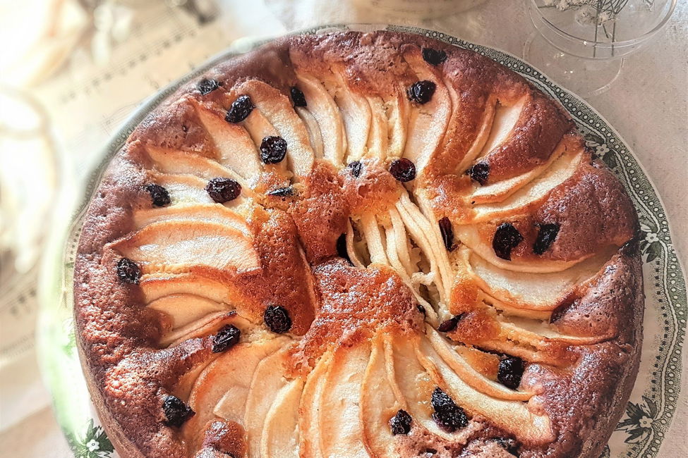 Torta di mele e mirtilli rossi