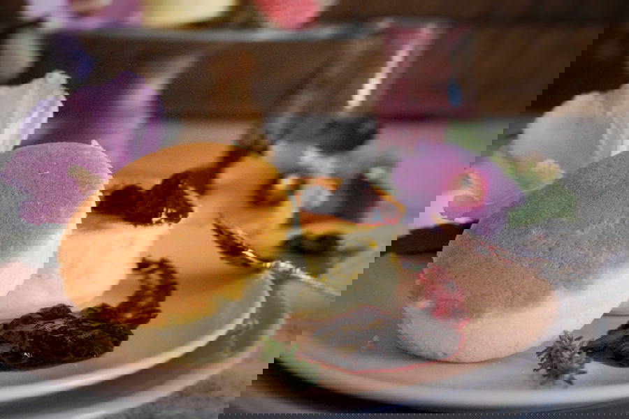 Pancake giapponesi con composta di mirtilli e timo
