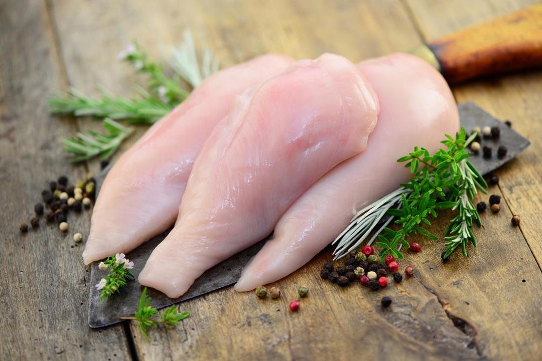 Come cucinare il petto di pollo: idee e consigli - Fidelity Cucina