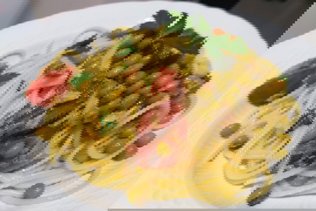 Spaghetti con tonno, piselli e pomodorini Fidelity Cucina