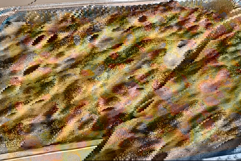 Pasta al forno con besciamella al pesto