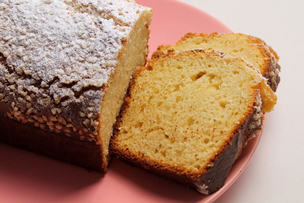 Plumcake al cocco e ricotta