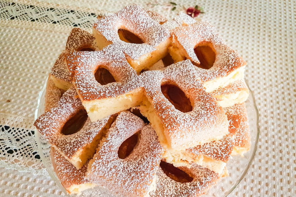 Torta paradiso alle prugne