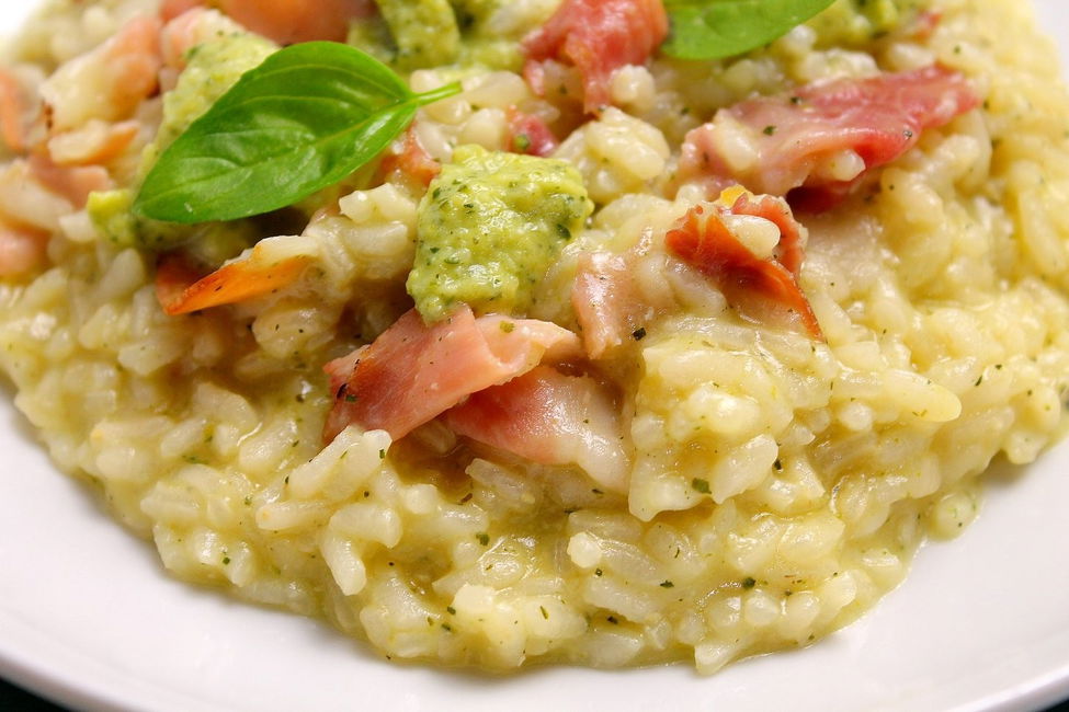 Risotto con crema di zucchine e speck