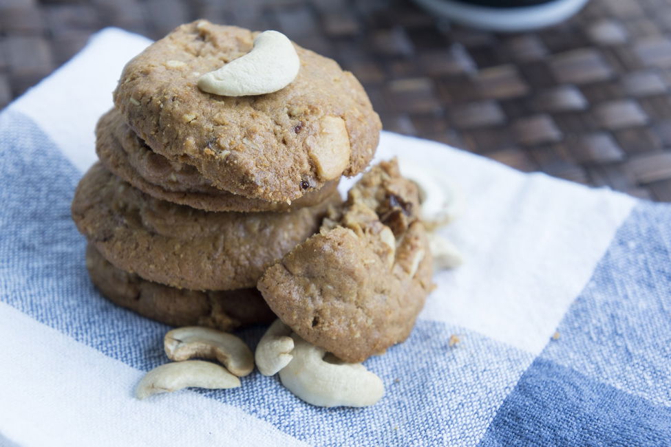 Biscotti caffè e anacardi