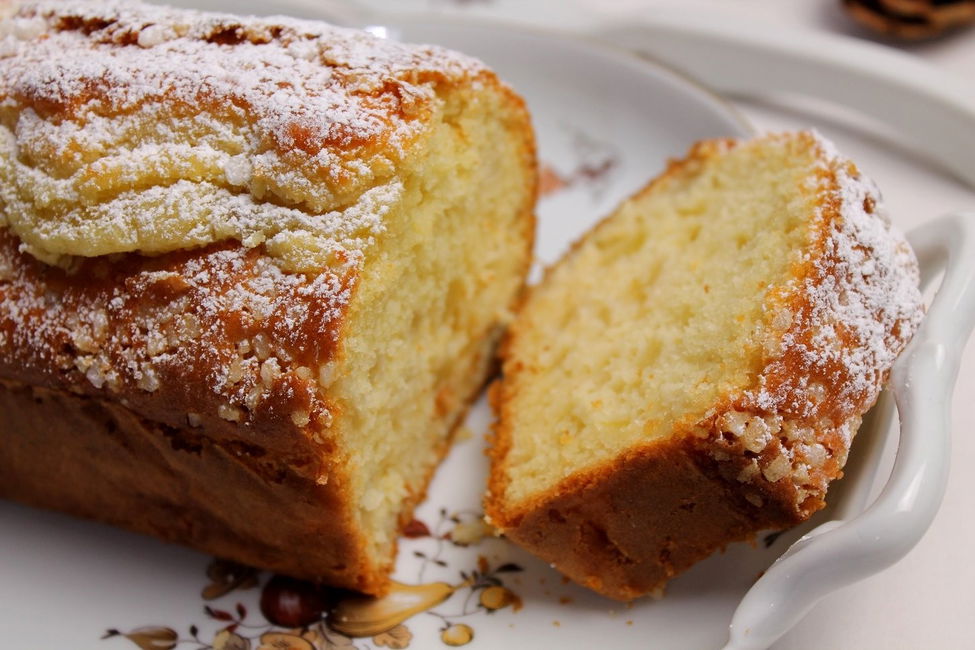 Plumcake allo yogurt e pere