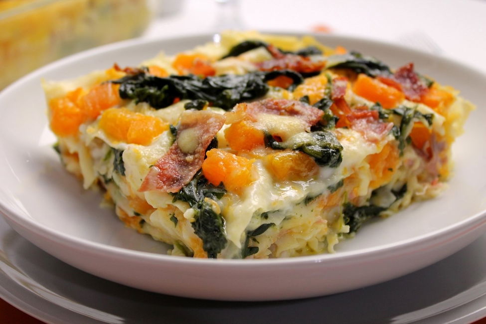 Lasagne con zucca, spinaci, speck ed Emmenthal
