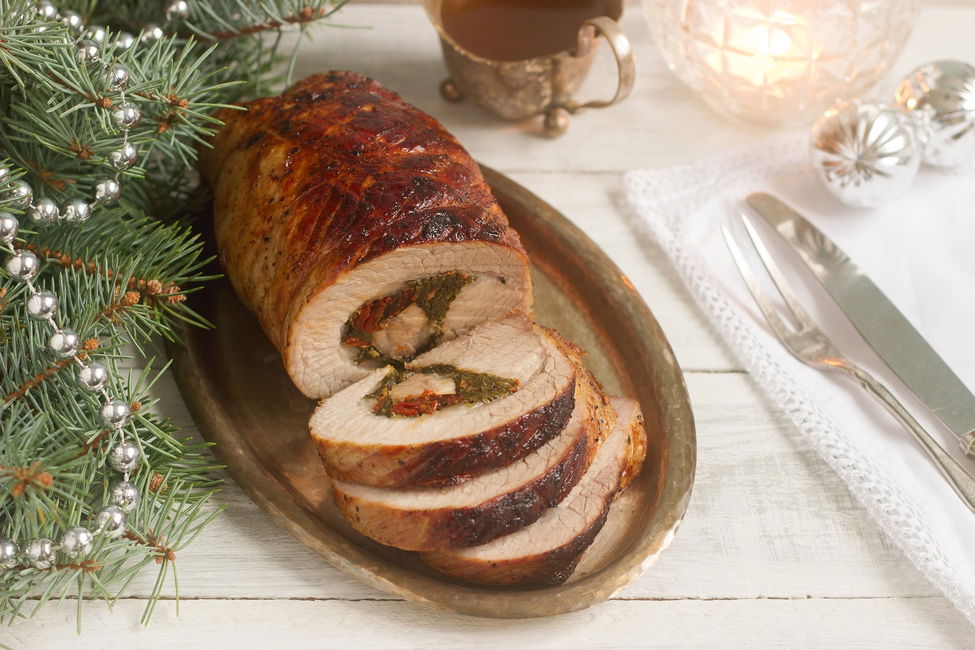Rollé di maiale con pomodori secchi e bietola