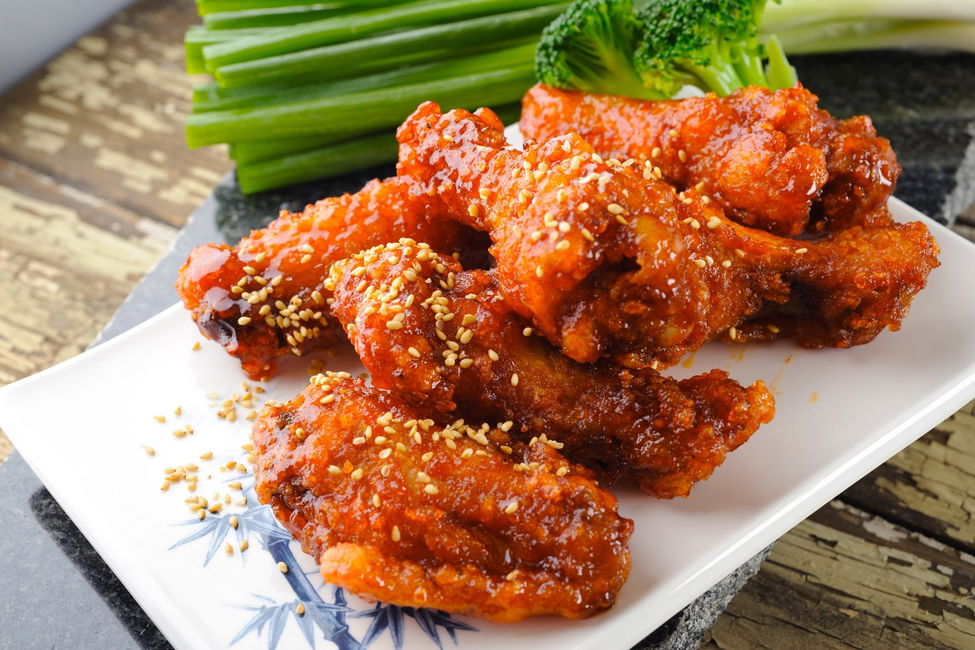 Alette piccanti fritte in salsa agrodolce “Gochujang”