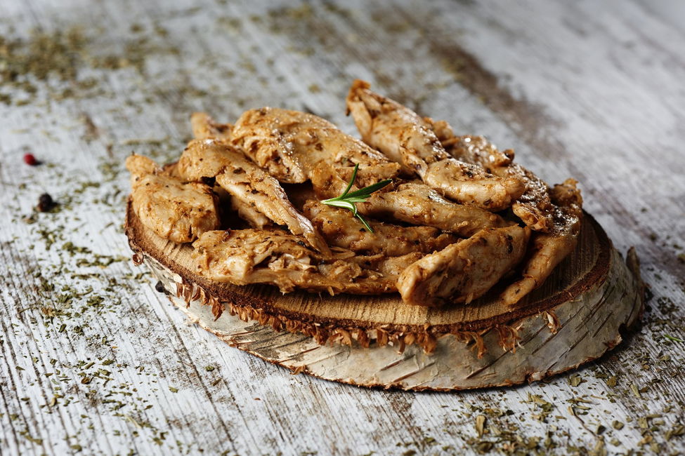 Finta tagliata di pollo a base di seitan marinato e speziato