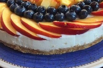 Cheesecake alle pesche (senza cottura): dolce, fresca e pure chic!