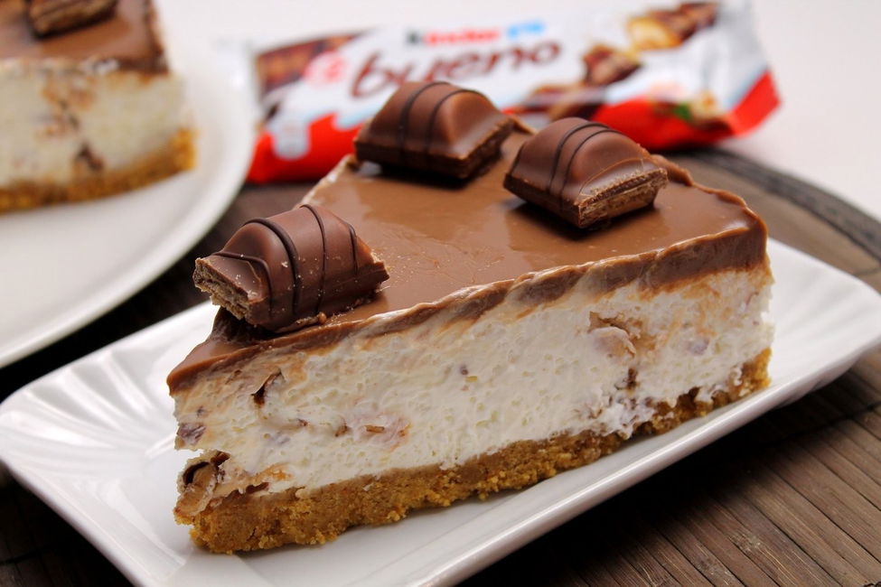 Cheesecake Kinder Bueno senza lattosio