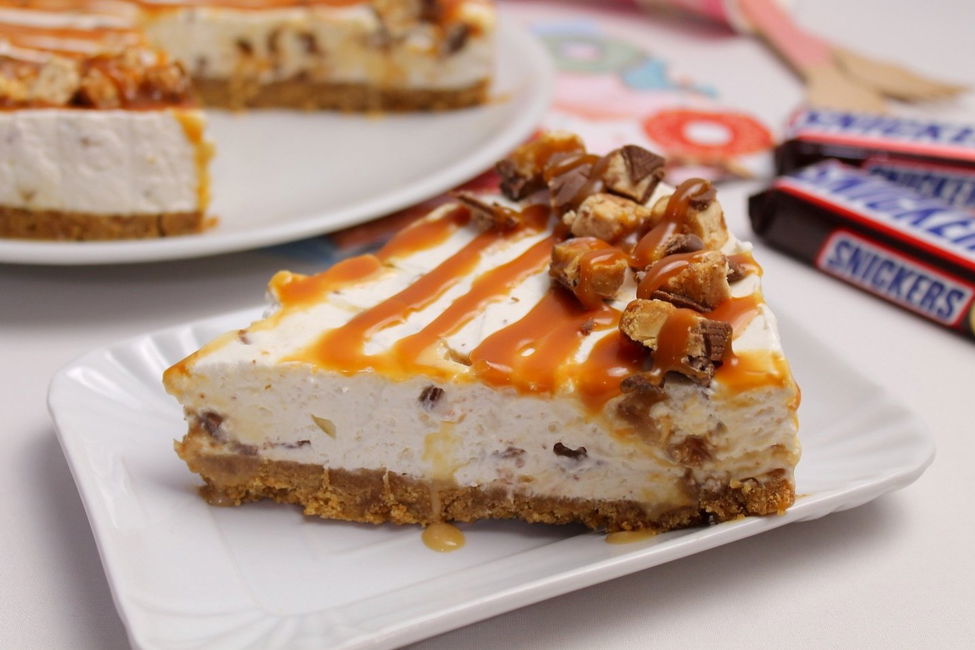Cheesecake Snickers senza lattosio