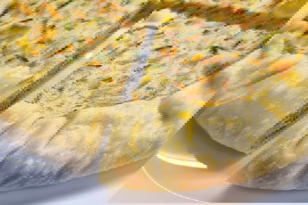 Torta salata carote, zucchine e panna