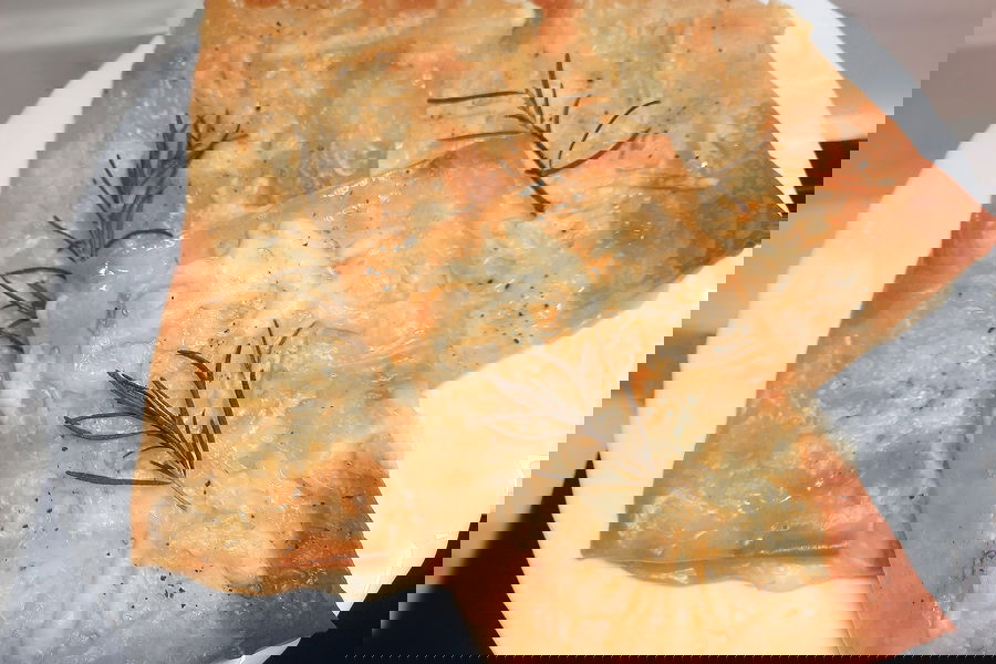 Fagottini di pasta fillo ai formaggi