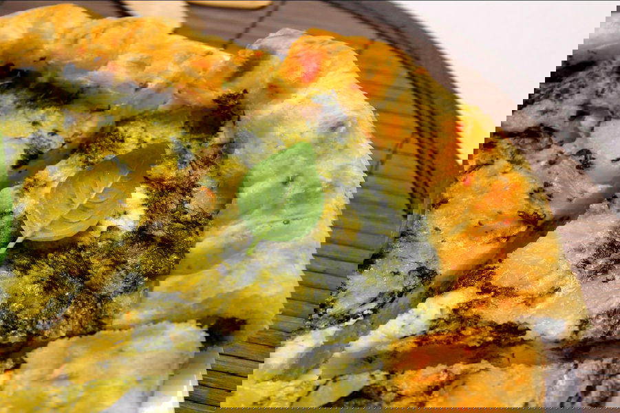 Torta salata con spinaci, patate e feta