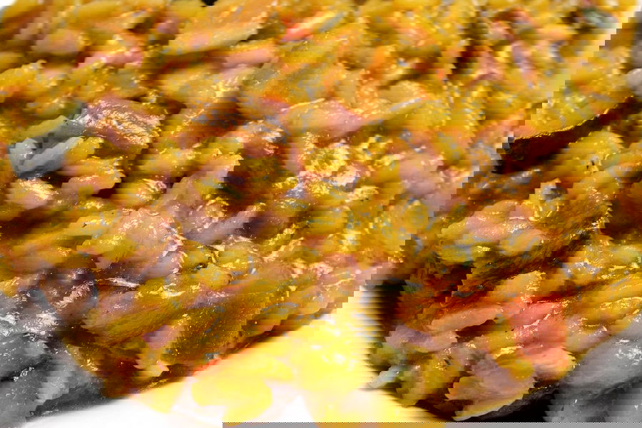 Risotto con zucchine, funghi porcini e pancetta