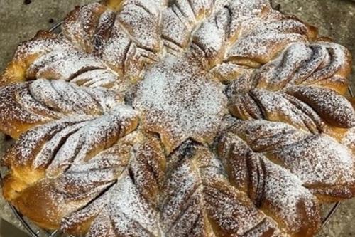 Cinnamon Love: dolce lievitato alla cannella