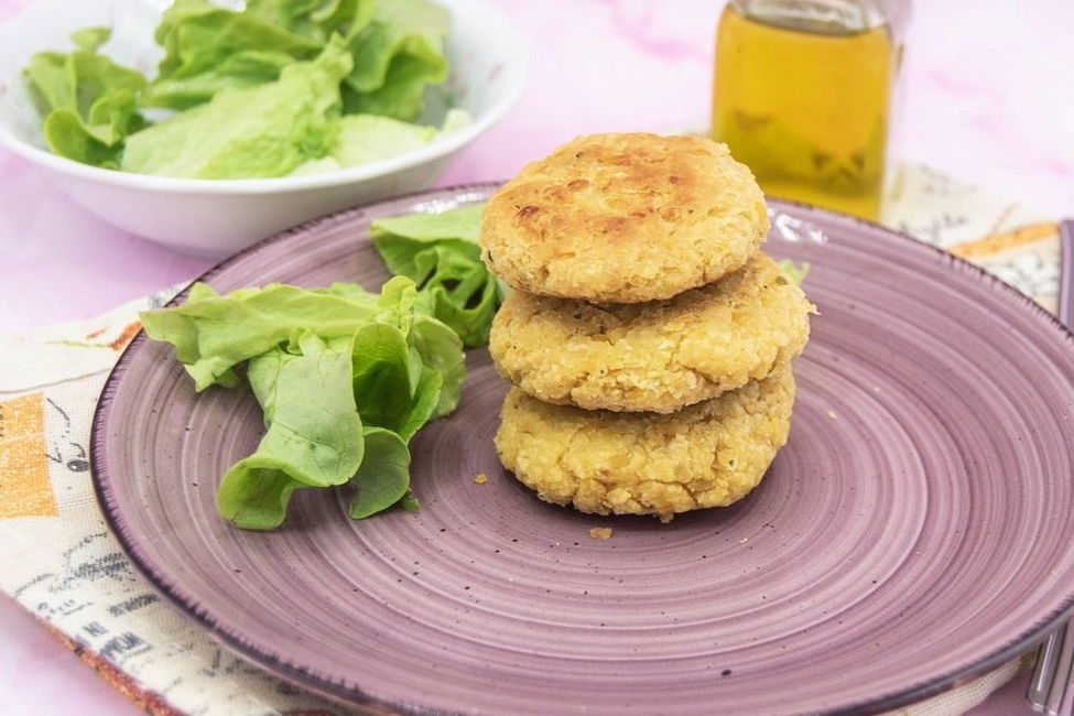 Mini burger di ceci e formaggio