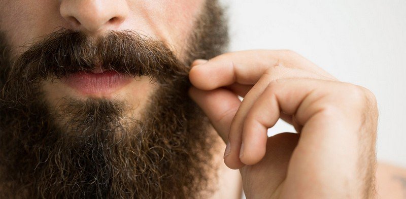 Come curare la barba lunga in modo naturale (1)