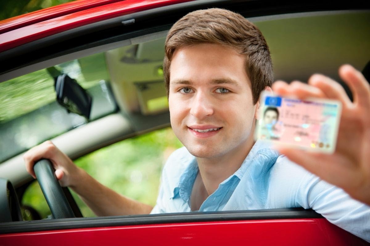 Come rinnovare la patente di guida: documenti e costi