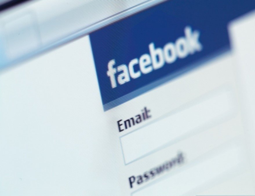 Come scoprire la password di Facebook