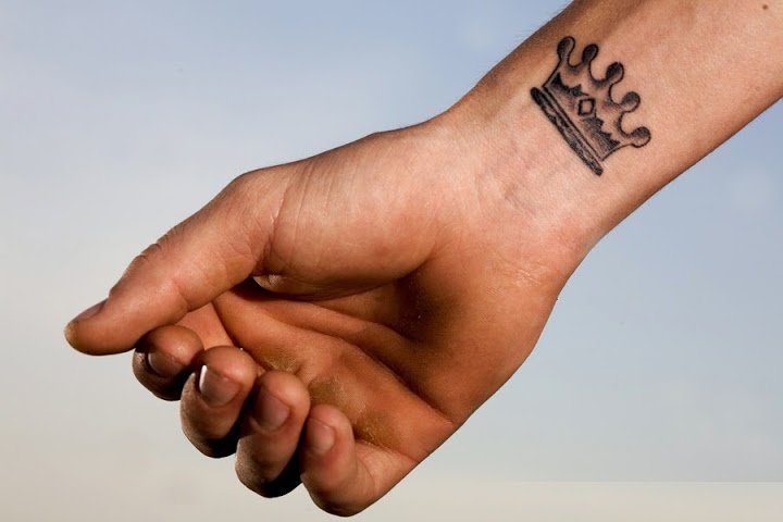 Tatuaggi piccoli uomo: i più diffusi e significato
