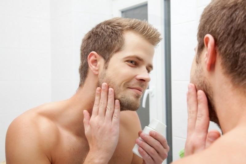 Come fare crescere la barba? Provate con le lozioni all'eucalipto