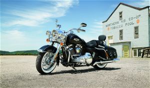 Harley-Davidson-Road-King-Classic_horizontal_lancio_sezione_grande_doppio (1)