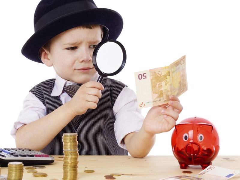 Come educare tuo figlio a dare un senso al denaro
