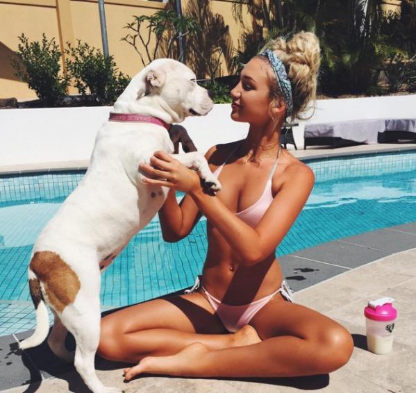 E’ la ragazza più sexy di Instagram. E questi scatti dimostrano che è vero!