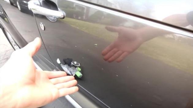 Come rimuovere i graffi dalla carrozzeria dell’auto in modo semplice