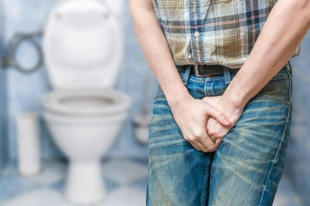 Leucociti nelle urine alti: uno dei sintomi è la minzione frequente ed impellente