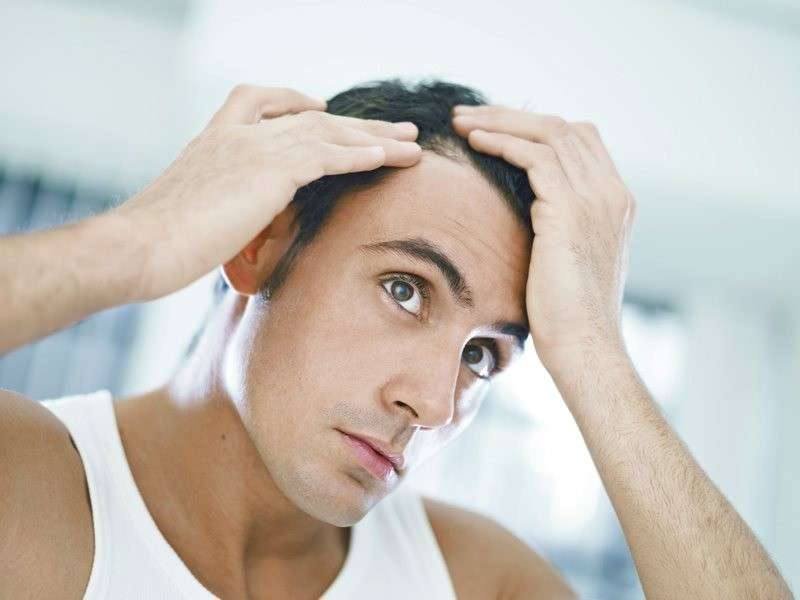 Dermatite da stress: uno dei luoghi maggiormente colpiti è il cuoio capelluto