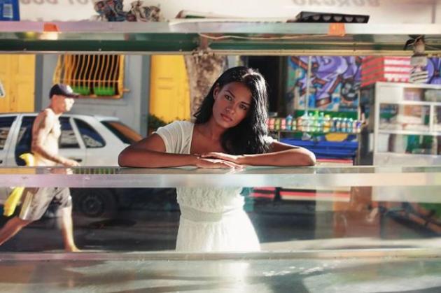 Fotografo scatta foto di donne comuni in tutto il mondo: la bellezza non ha nazionalità