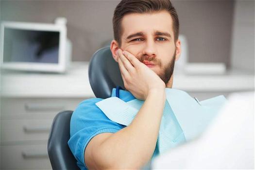 Devitalizzare un dente fa male? Quando farlo e costo